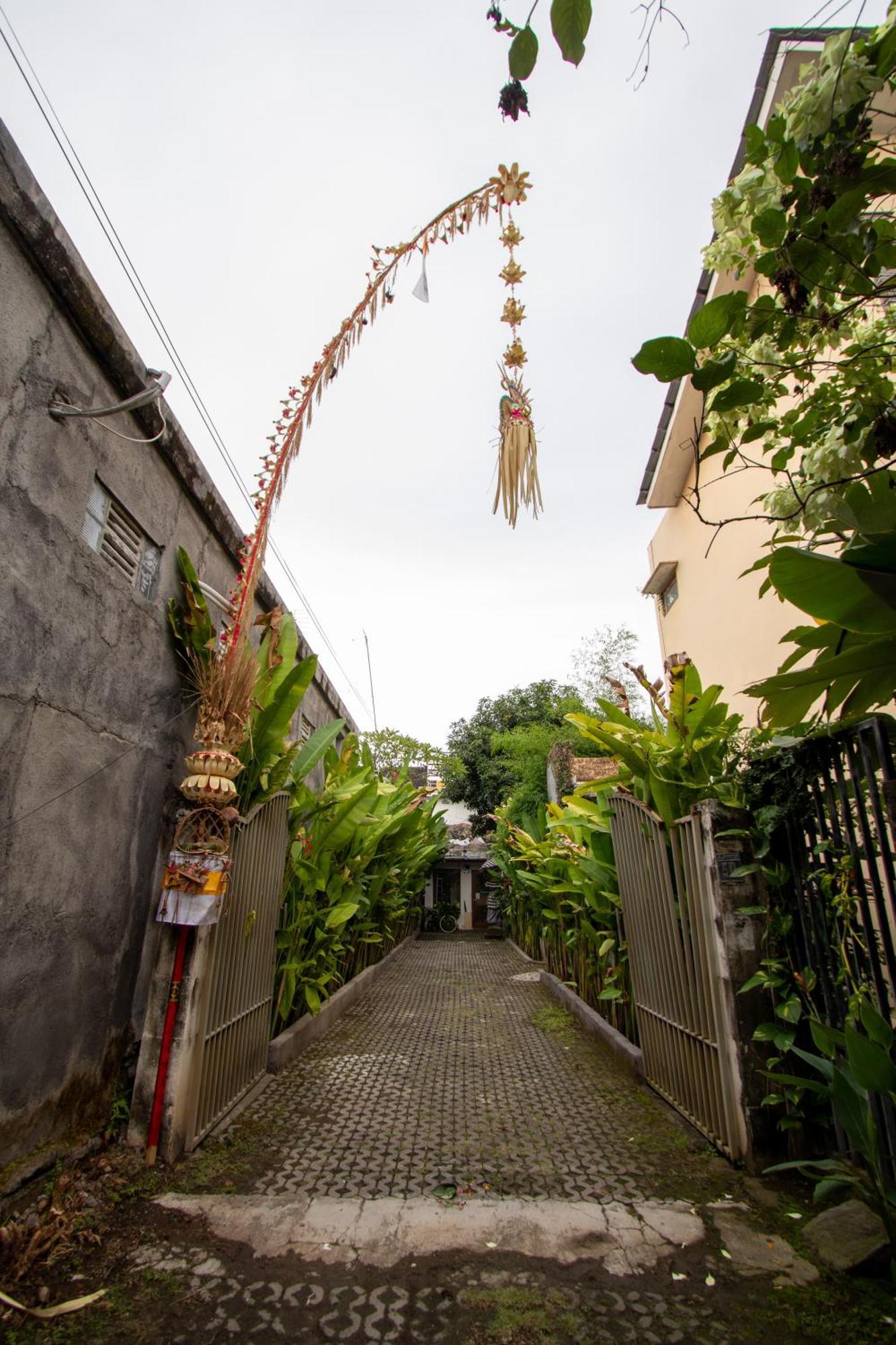 Two Lizards Beach Villas Sanur  Exterior photo